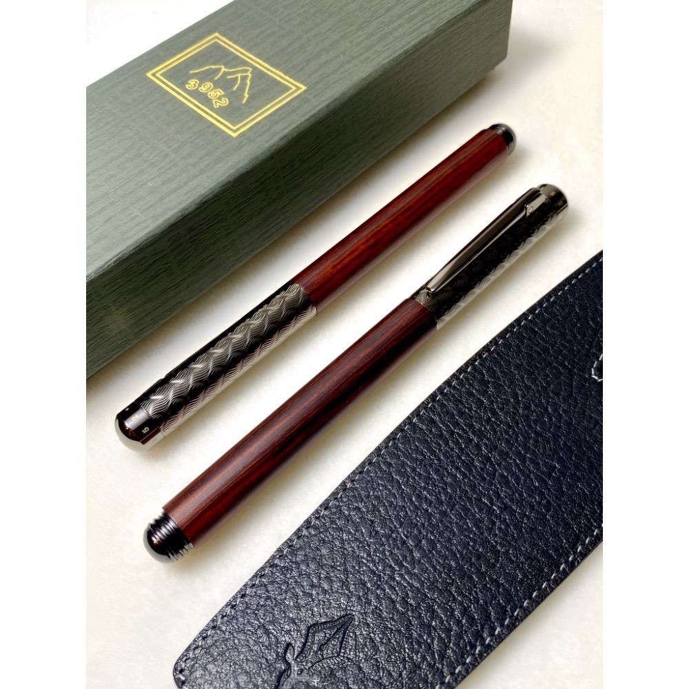 3952老山羊-鵝鑾鼻 玫瑰木 玫瑰金鋼尖鋼筆-細節圖3