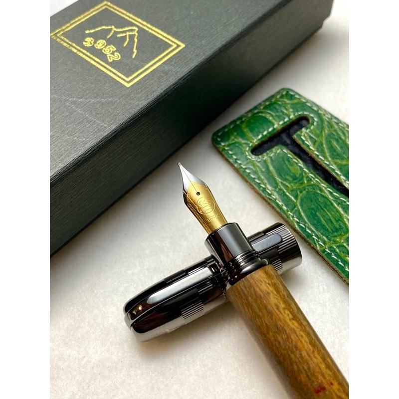 3952老山羊-CEO 嚴選綠檀木 雙色鋼尖鋼筆-細節圖5