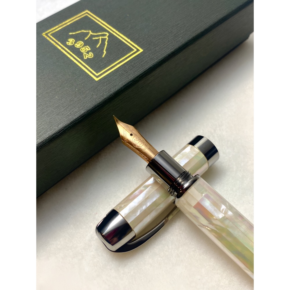 3952老山羊-大鵬灣 珍珠母貝 玫瑰金書法鋼尖鋼筆-細節圖3