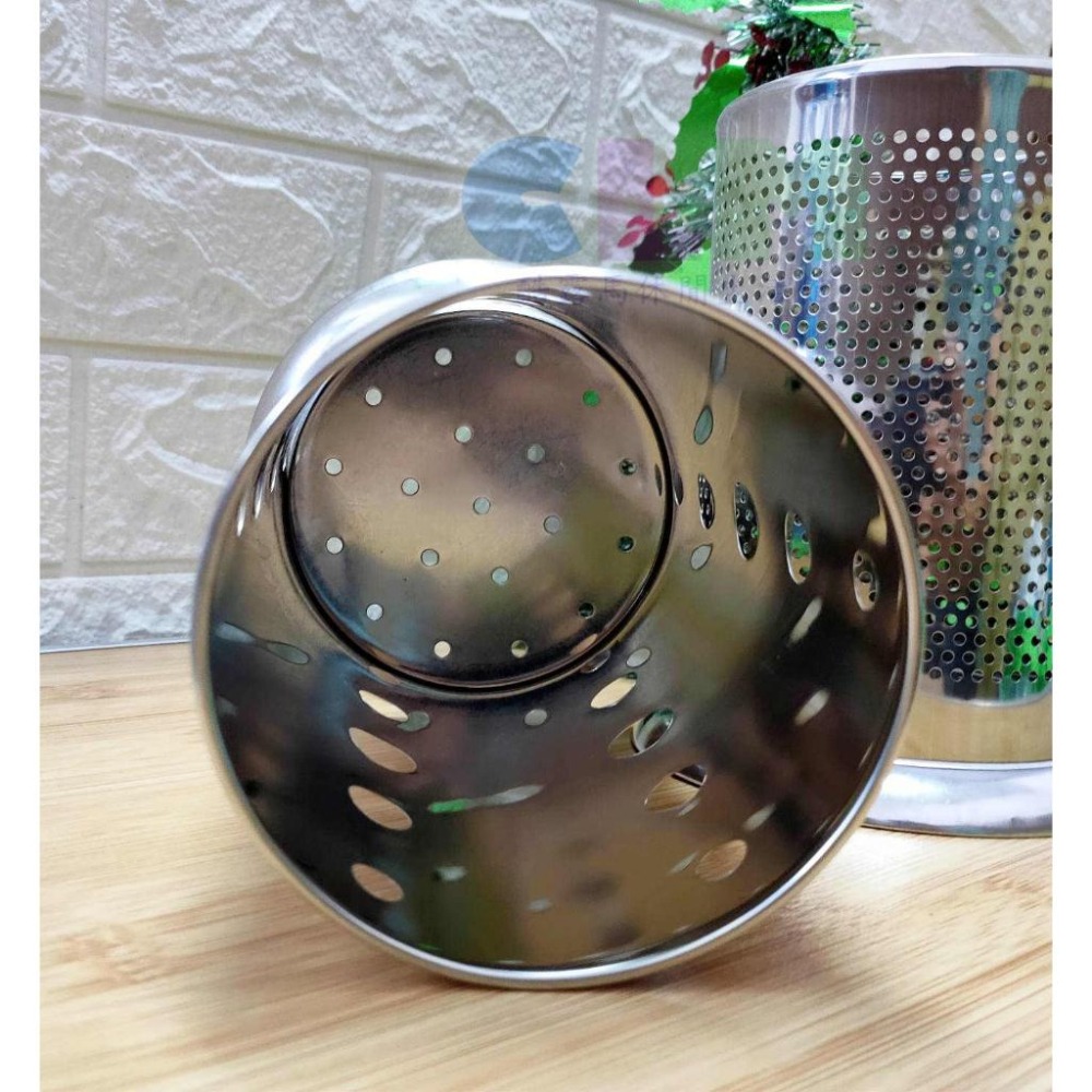 【酷露馬】不鏽鋼筷子筒 瀝水筷子筒 不鏽鋼筷筒 吸管筒 鏽鋼筷子桶 餐具筒 炊具筒 瀝水筷筒 HK053-細節圖3