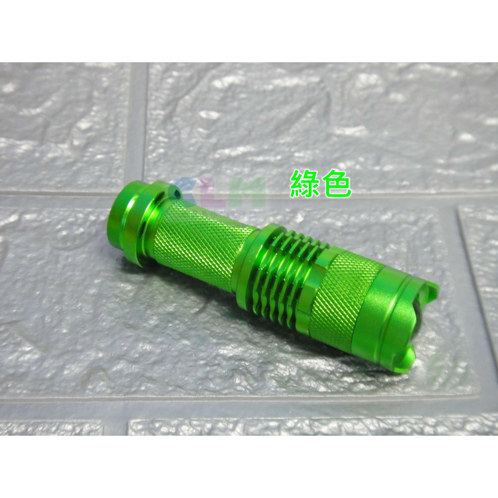 【酷露馬】袖珍型 Q5LED 變焦強光手電筒(三檔調光)(贈3號電池) LED手電筒 LED燈 車燈 前燈 BL006-規格圖7