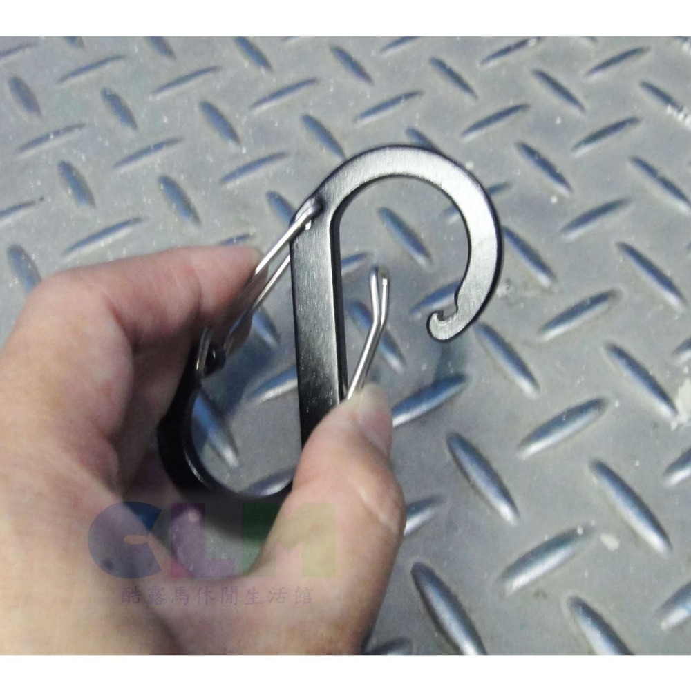 【酷露馬】鋁合金8字扣環 (大號/小號) S勾 鋁合金扣環 背包掛鉤 S掛勾 S鉤 8字勾 掛燈勾CH013-細節圖4