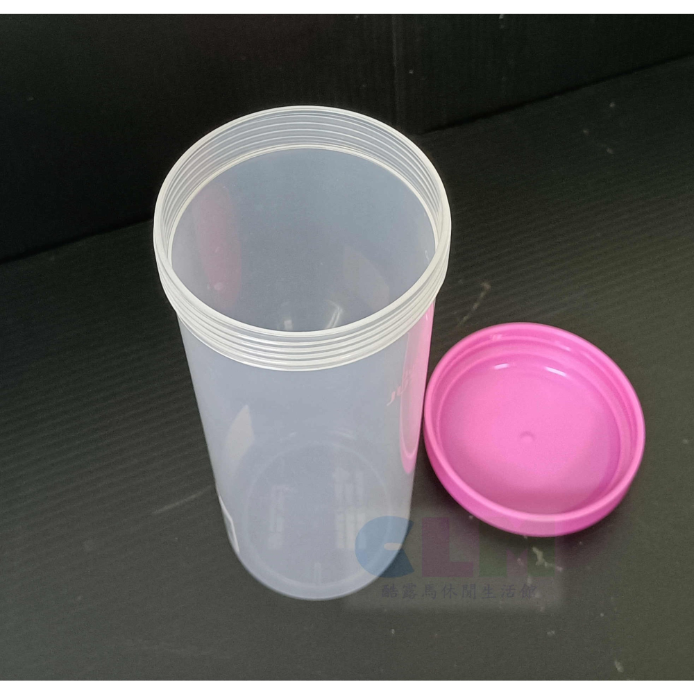 【酷露馬】台灣製造 小茶舖隨行杯 700ml 環保杯 塑膠水杯 隨身杯 透明水壺 塑膠水壺 顏色隨機 佳斯捷 OP013-細節圖4