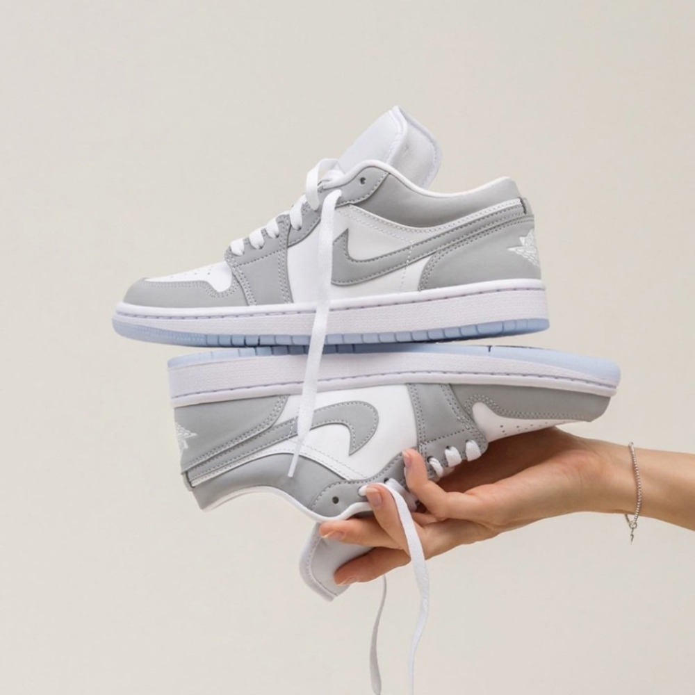 NIKE AIR JORDAN 1 灰白 冰晶底 低筒 高筒 淺灰 女鞋 DC0774-105-細節圖4