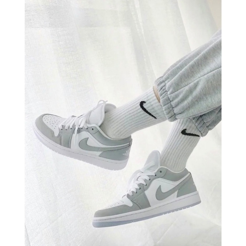 NIKE AIR JORDAN 1 灰白 冰晶底 低筒 高筒 淺灰 女鞋 DC0774-105-細節圖5