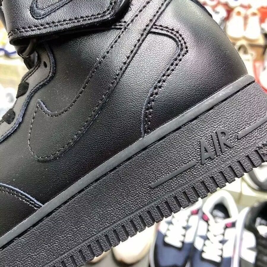 Nike Air Force 1 Low 07 黑武士 全黑 男女運動鞋 休閒鞋-細節圖4