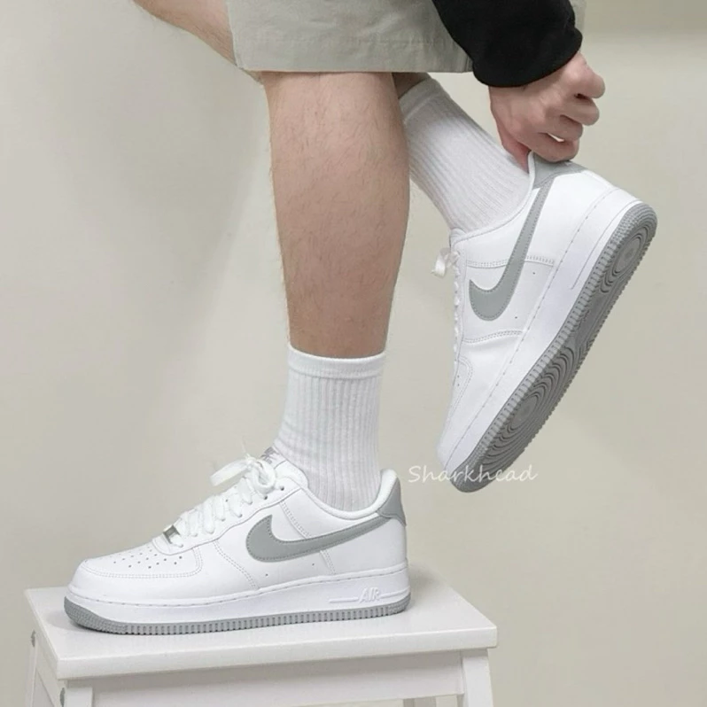 Nike Αir Force 1 淺灰 灰白 熊貓 黑 白 撞色 灰 FJ4146-100-細節圖6
