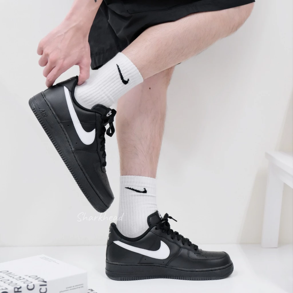 Nike Air Force 1 黑白 黑武士 FZ0627-010 皮革-細節圖4