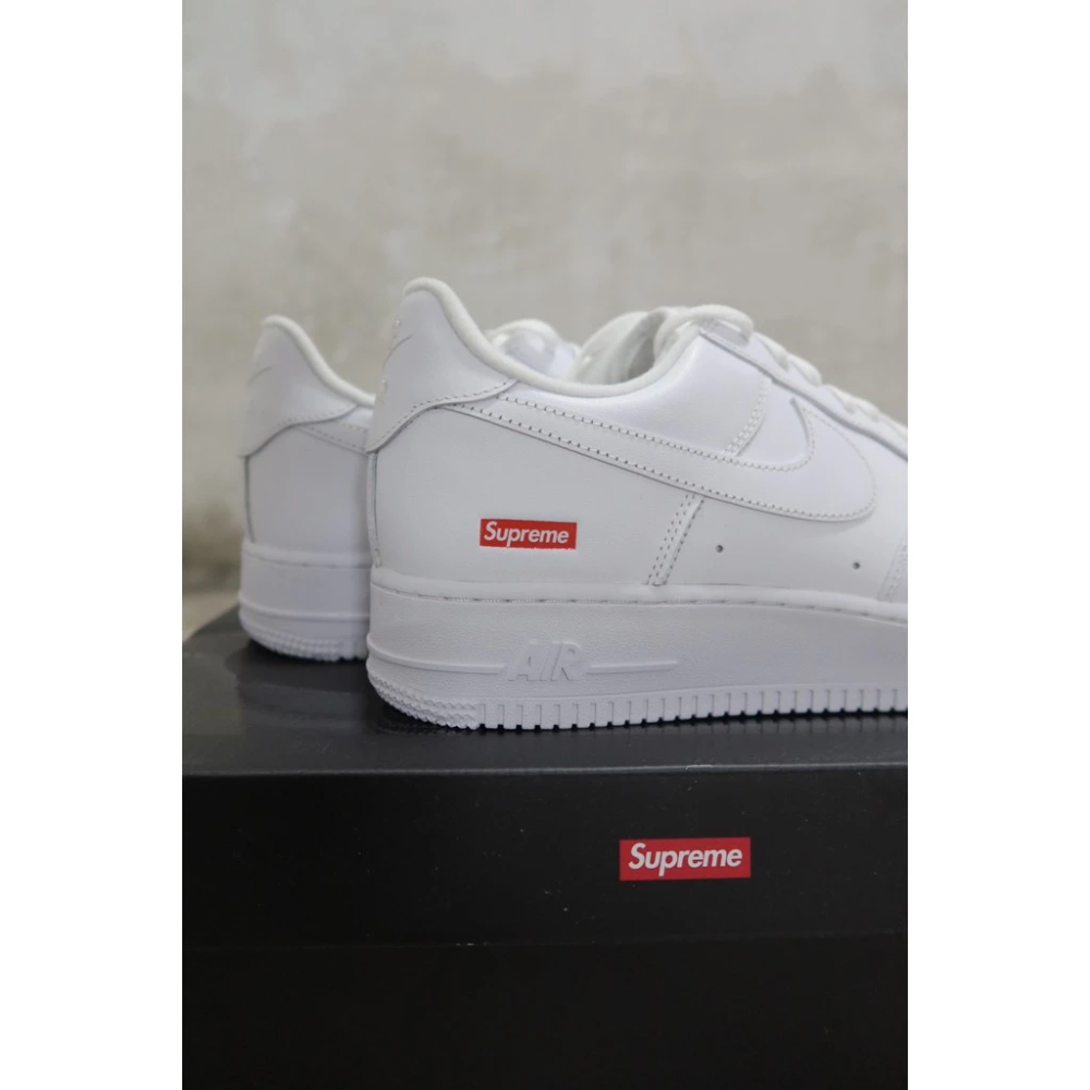 Supreme x Nike Air Force 1 CU9225-100 CU9225-001 黑白兩色-細節圖4