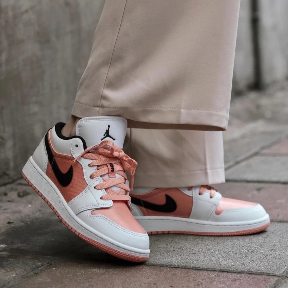 Air Jordan 1 Low GS 橘粉 粉 橘 粉橘 亮光 漸變 黑勾 DM8960-801-細節圖7