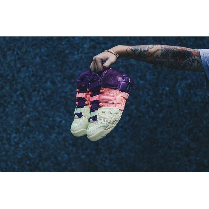 Nike Air More Uptempo 大Air 女鞋 三色 拼接 粉紅紫黃 AV8237-800-細節圖3