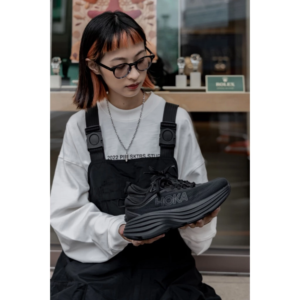 歐美代購Hoka One One Bondi 8 全黑1127953-BBLC-細節圖9