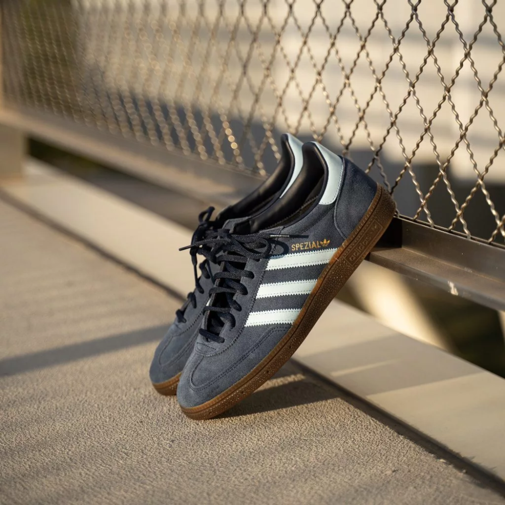 Adidas Handball Spezial BD7633 男女 休閒鞋 經典 復古 麂皮 日常 穿搭 膠底 深藍-細節圖2