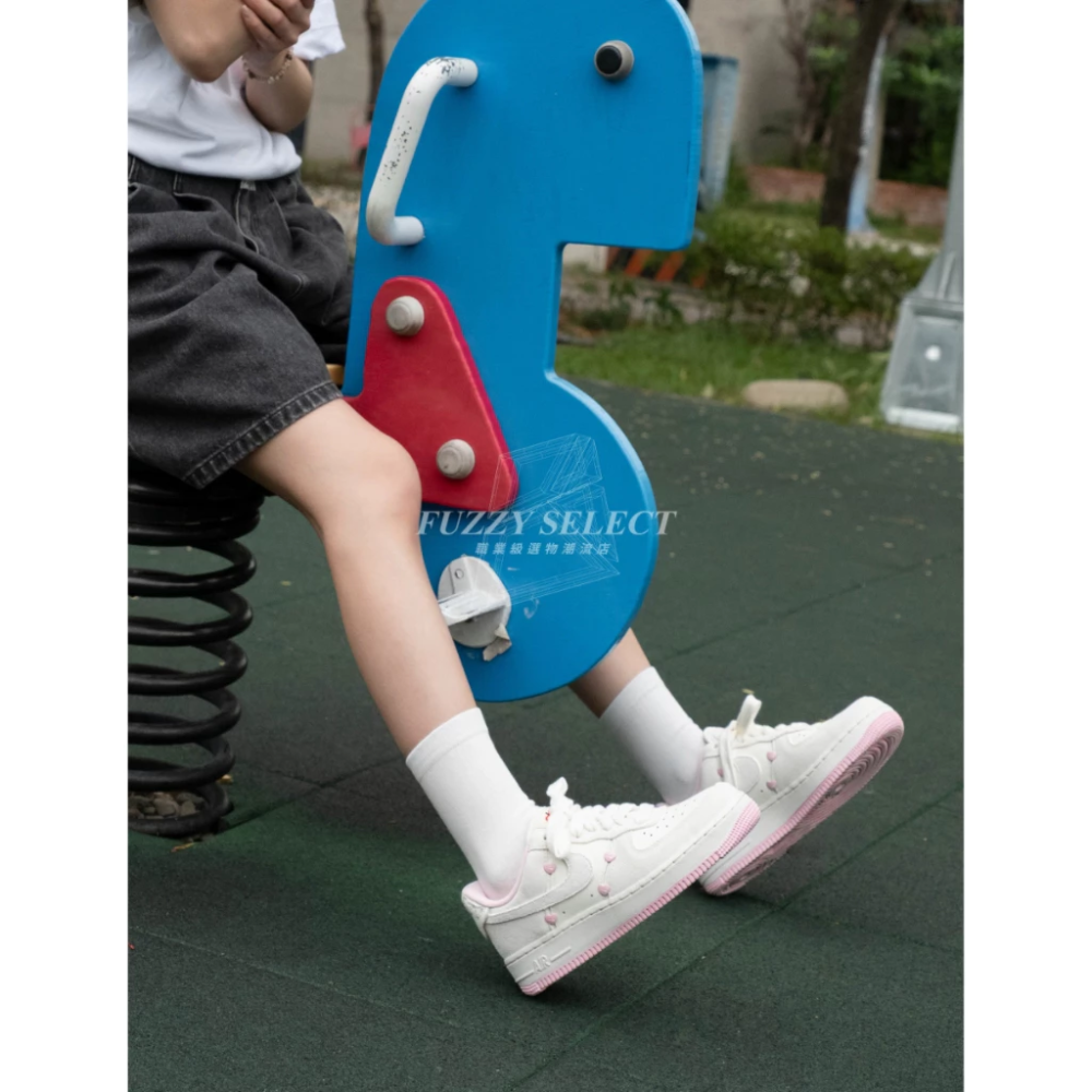 Nike Air Force 1 情人節 櫻花粉 愛心 麂皮 HV5992-111-細節圖9