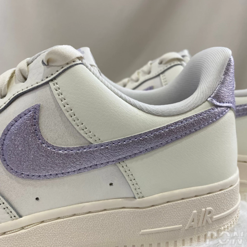 Nike Air Force 1 女鞋 米白 珠光紫 星黛露紫 休閒鞋 DV7470-100-細節圖4