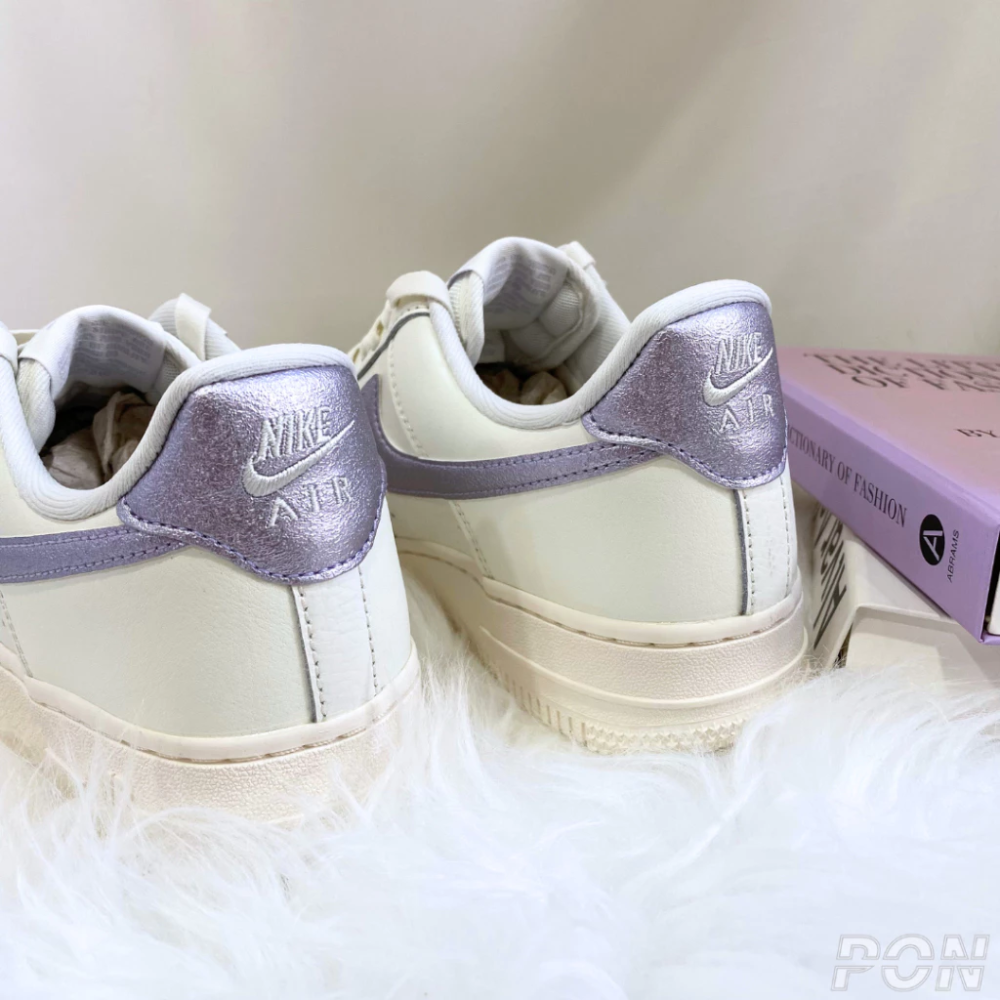 Nike Air Force 1 女鞋 米白 珠光紫 星黛露紫 休閒鞋 DV7470-100-細節圖6