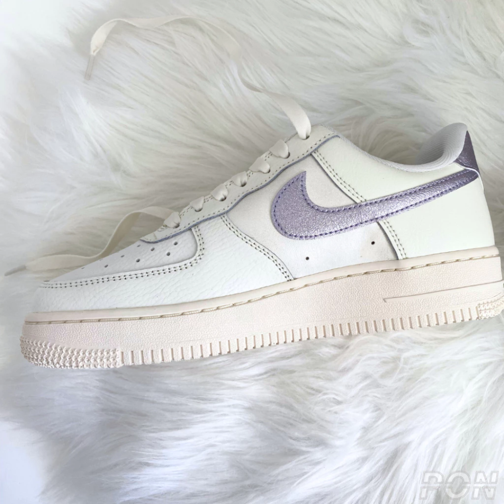 Nike Air Force 1 女鞋 米白 珠光紫 星黛露紫 休閒鞋 DV7470-100-規格圖6
