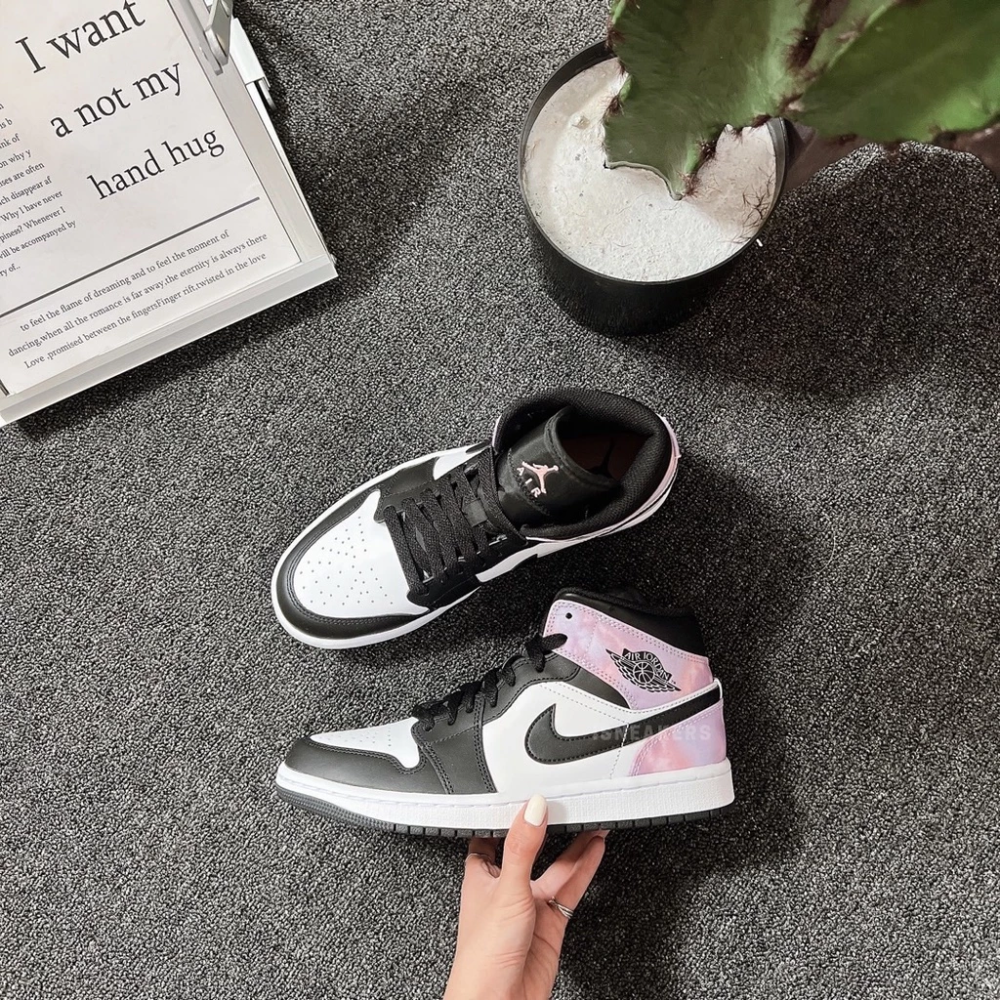 Air Jordan 1 Mid 黑白粉紫 星空渲染 DM1200-001 大童DM6216-001-細節圖3