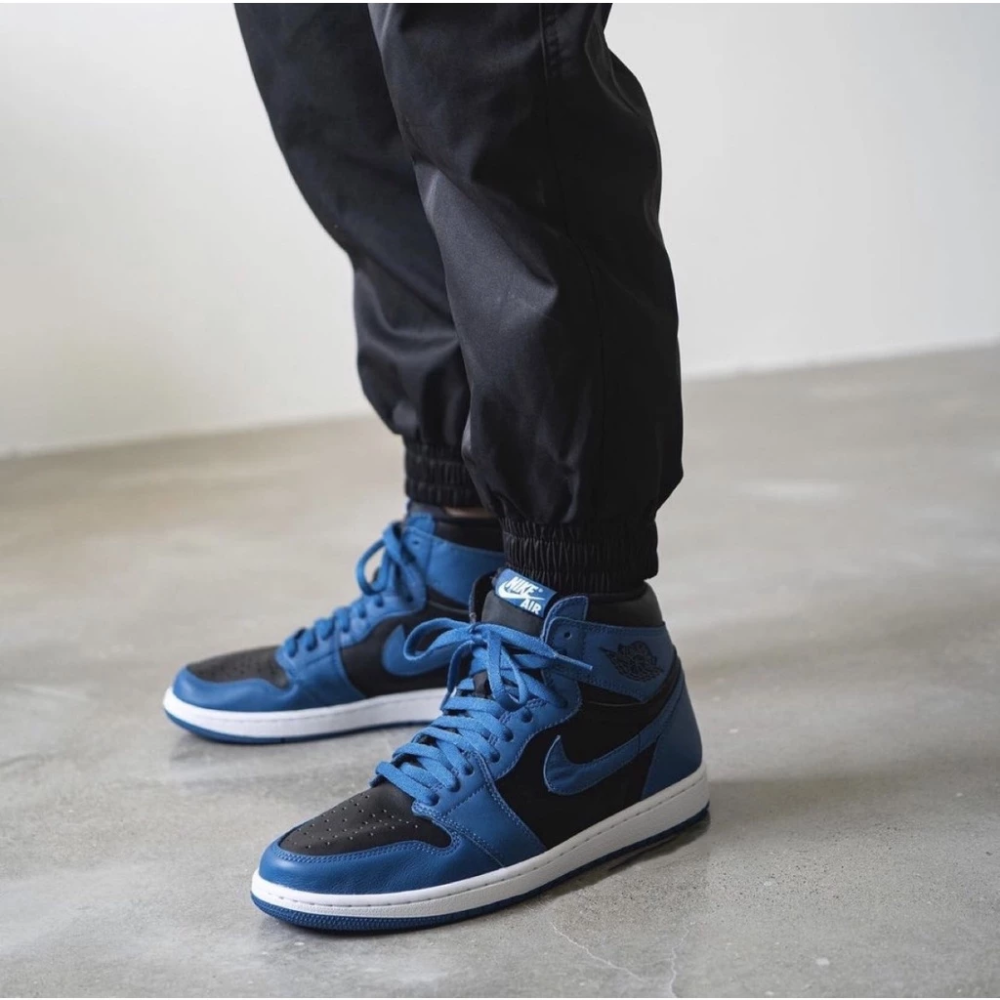 Air Jordan 1 High OG 黑藍 皇家藍 男女鞋 555088-404-細節圖5