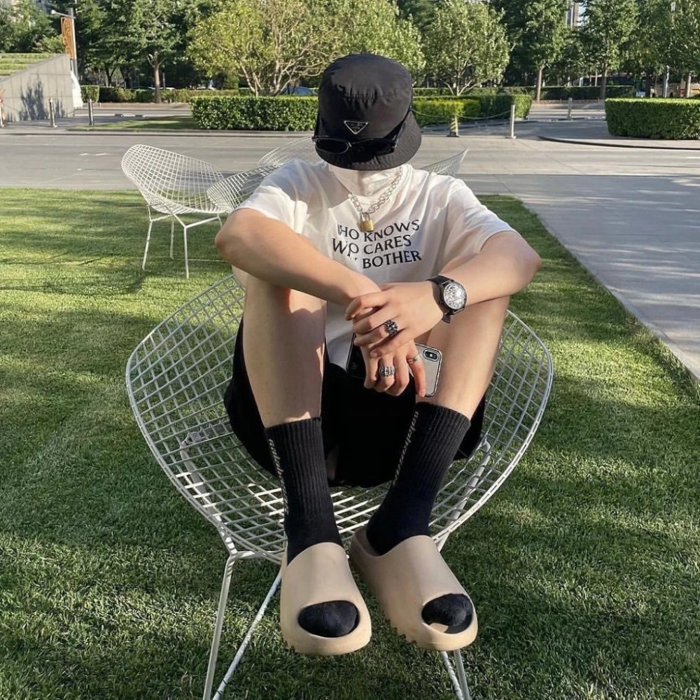 YEEZY Slide Bone 骨白 白 米棕 奶茶色 拖鞋 椰子拖 厚底拖鞋 男女鞋 FZ5897 HQ6448-細節圖9