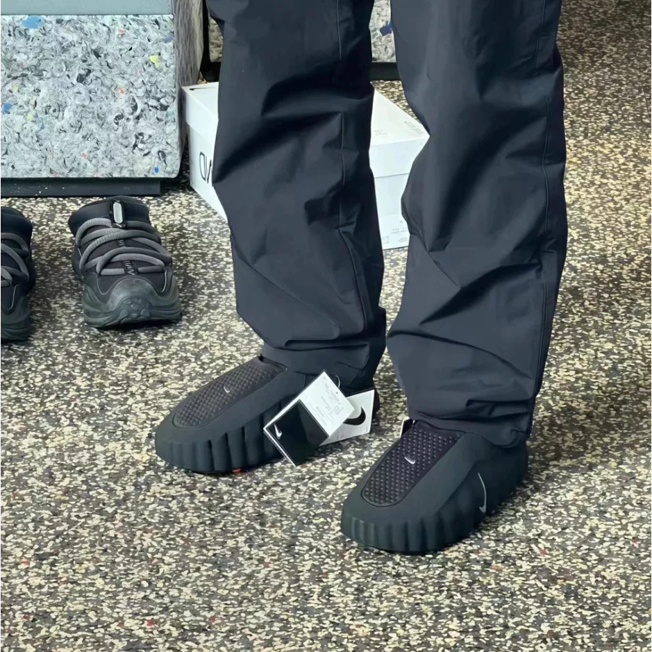 Nike Mind 001穆勒鞋 包頭拖鞋 黑色 灰色 紅色 賽前穆勒鞋 HQ4307-001 HQ4307-003-細節圖4
