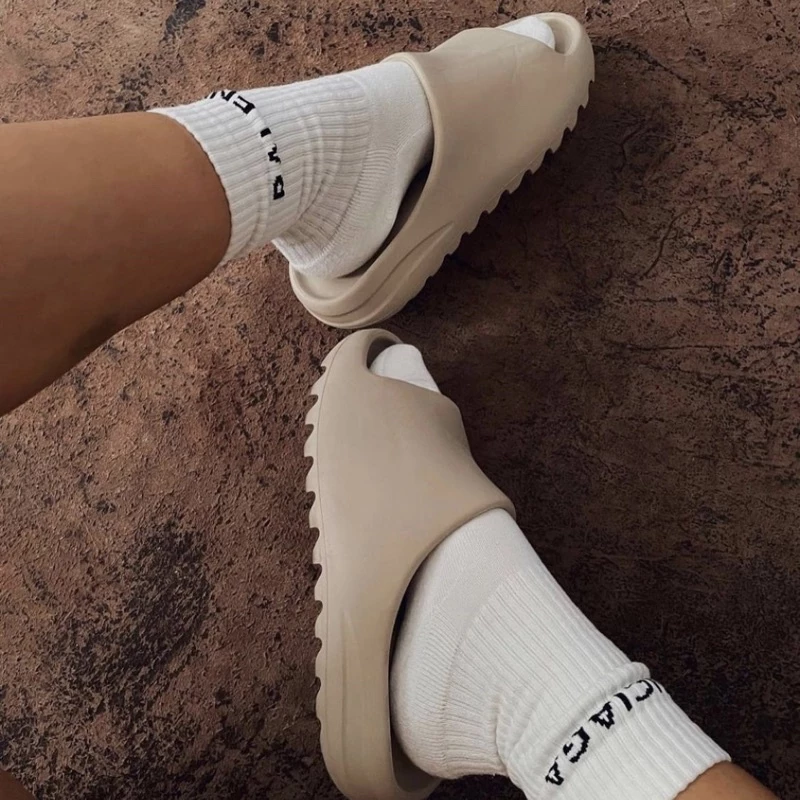 Adidas Yeezy slide by Kanye West 拖鞋骨白 黑色 米棕色 厚底拖鞋 男女鞋 FZ5897-細節圖6