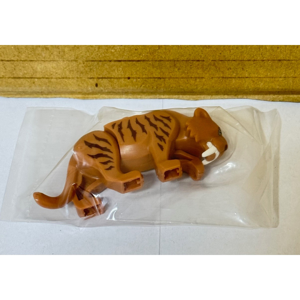 LEGO 劍齒虎 全新未拆-細節圖2