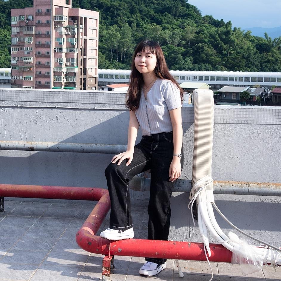 RayRayStephanie 淺藍氣質蕾絲花邊短版上衣-細節圖4