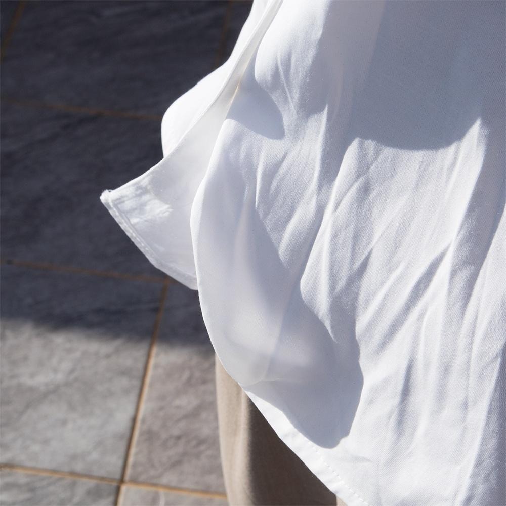 RayRayStephanie 質感緞面國民領短袖白襯衫-細節圖6