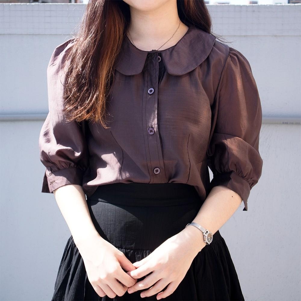 RayRayStephanie 微透膚五分袖深棕短版襯衫-細節圖5