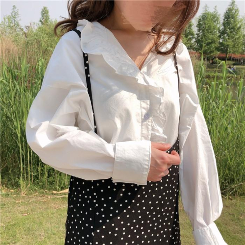 現貨 / 猫日屋 💖日單NICE CLAUP💖日系荷葉滾邊立領純色寬鬆襯衫