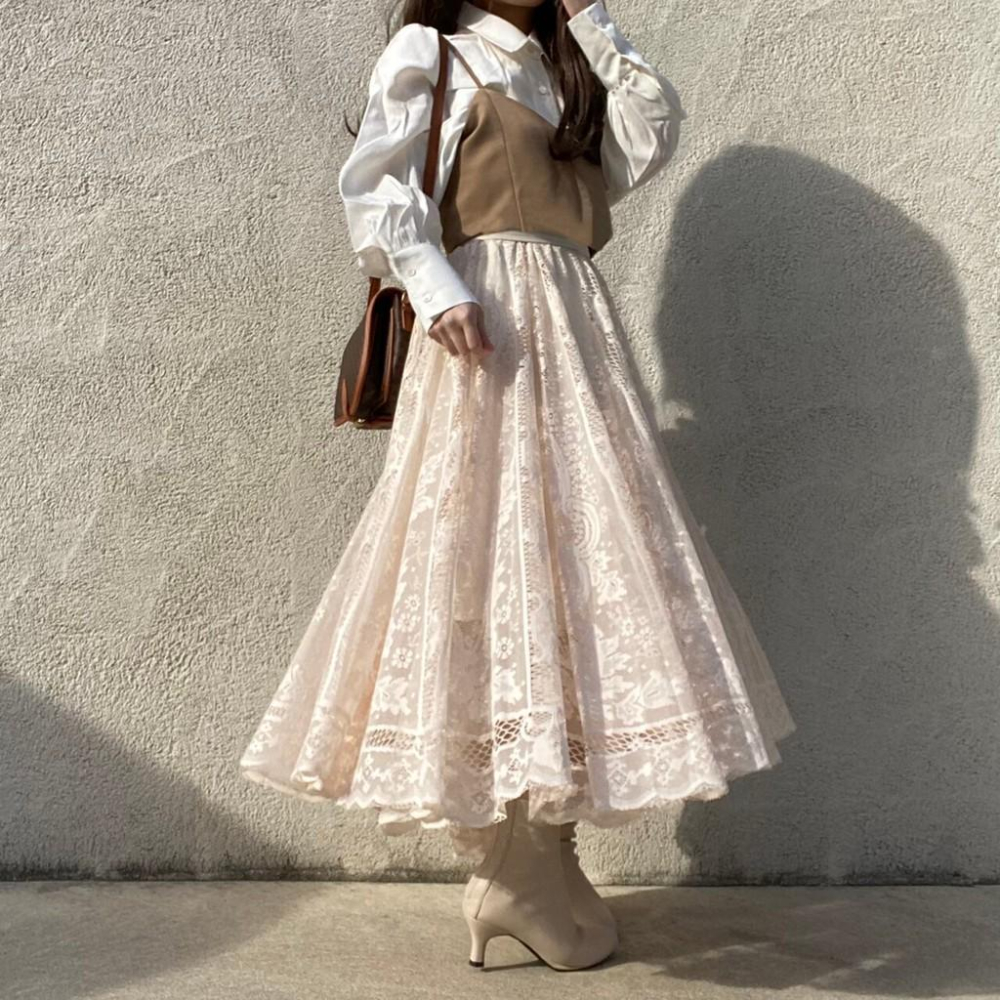 現貨💖猫日屋💖古董蕾絲鏤空復古A字大裙襬長裙-細節圖3