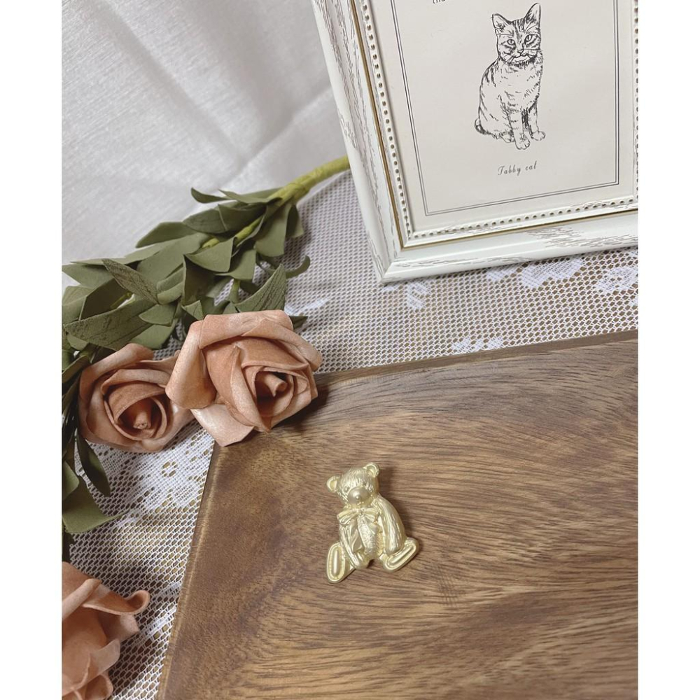 現貨💖猫日屋💖日系可愛金色小熊胸針-細節圖4