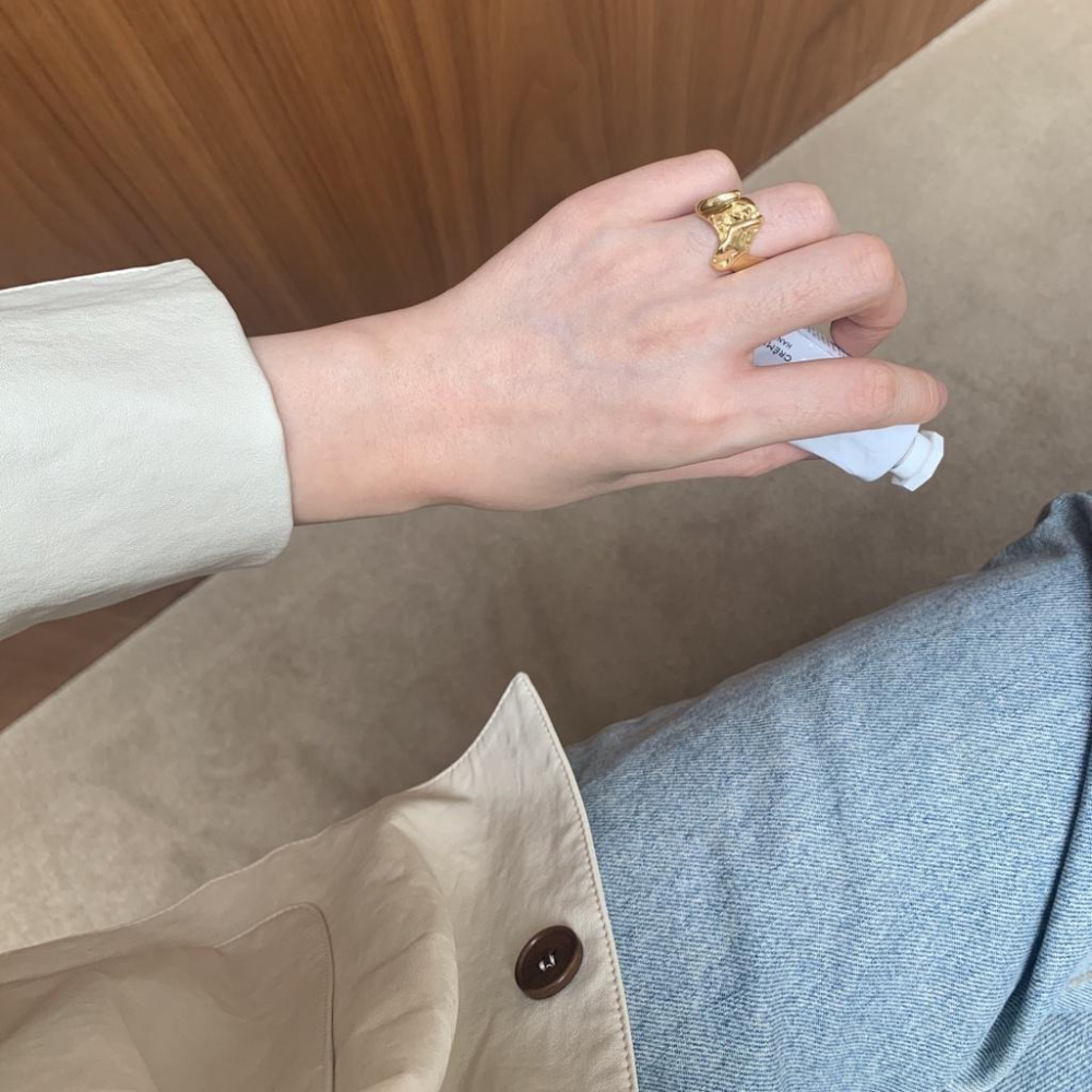 現貨💖猫日屋💖正韓🇰🇷 日雜金屬感不規則金屬戒指-細節圖8