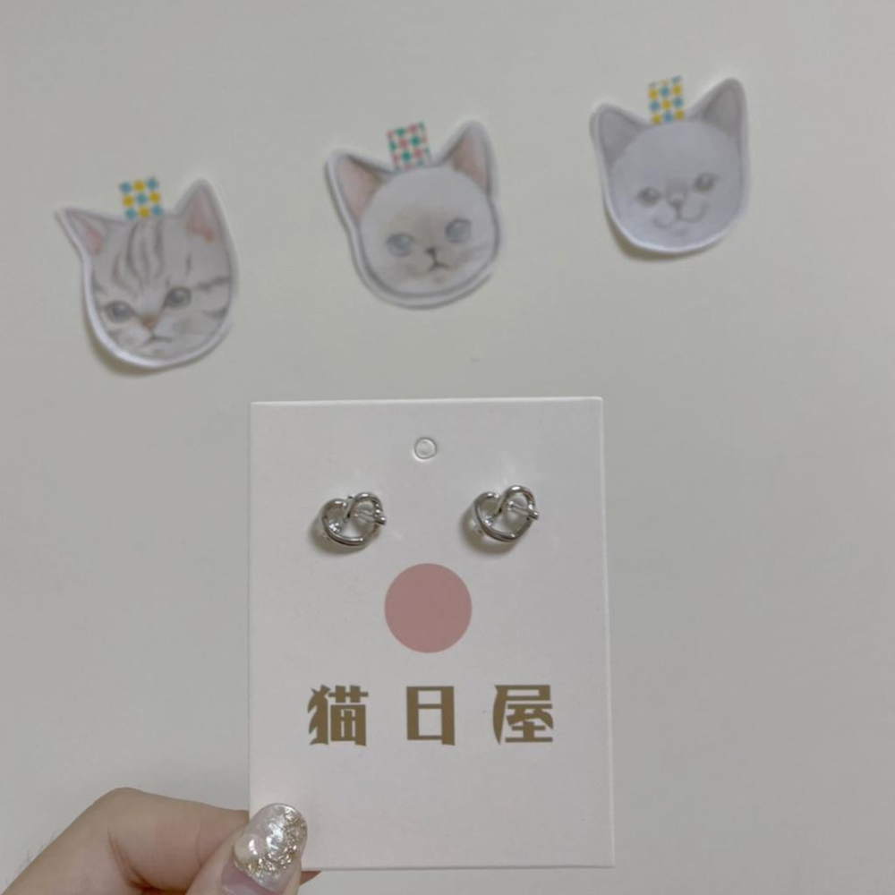 現貨💖猫日屋💖正韓🇰🇷 日系小巧可愛蝴蝶餅耳釘耳環-細節圖5