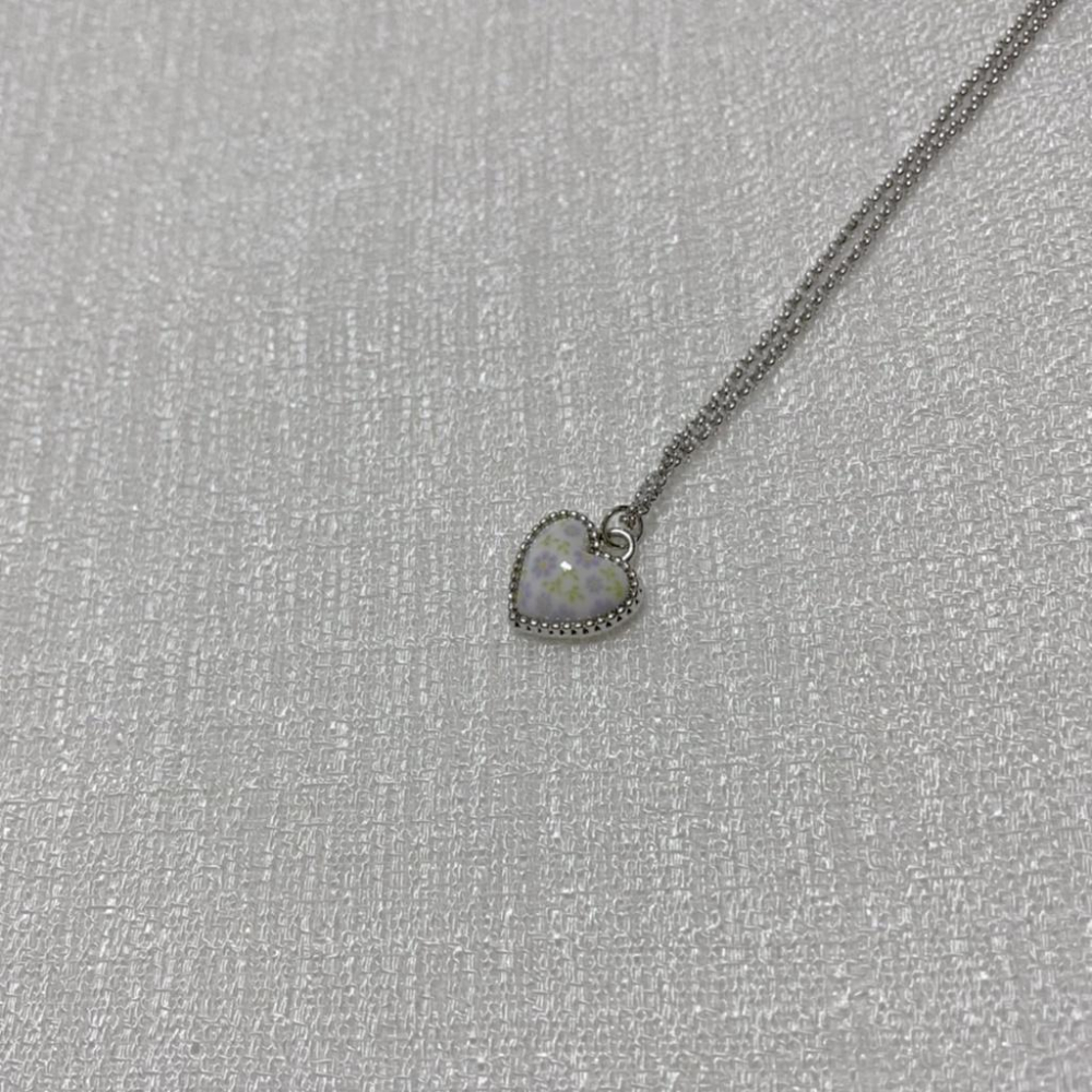 現貨💖猫日屋💖正韓🇰🇷 愛心小碎花醫療鋼項鍊-細節圖6