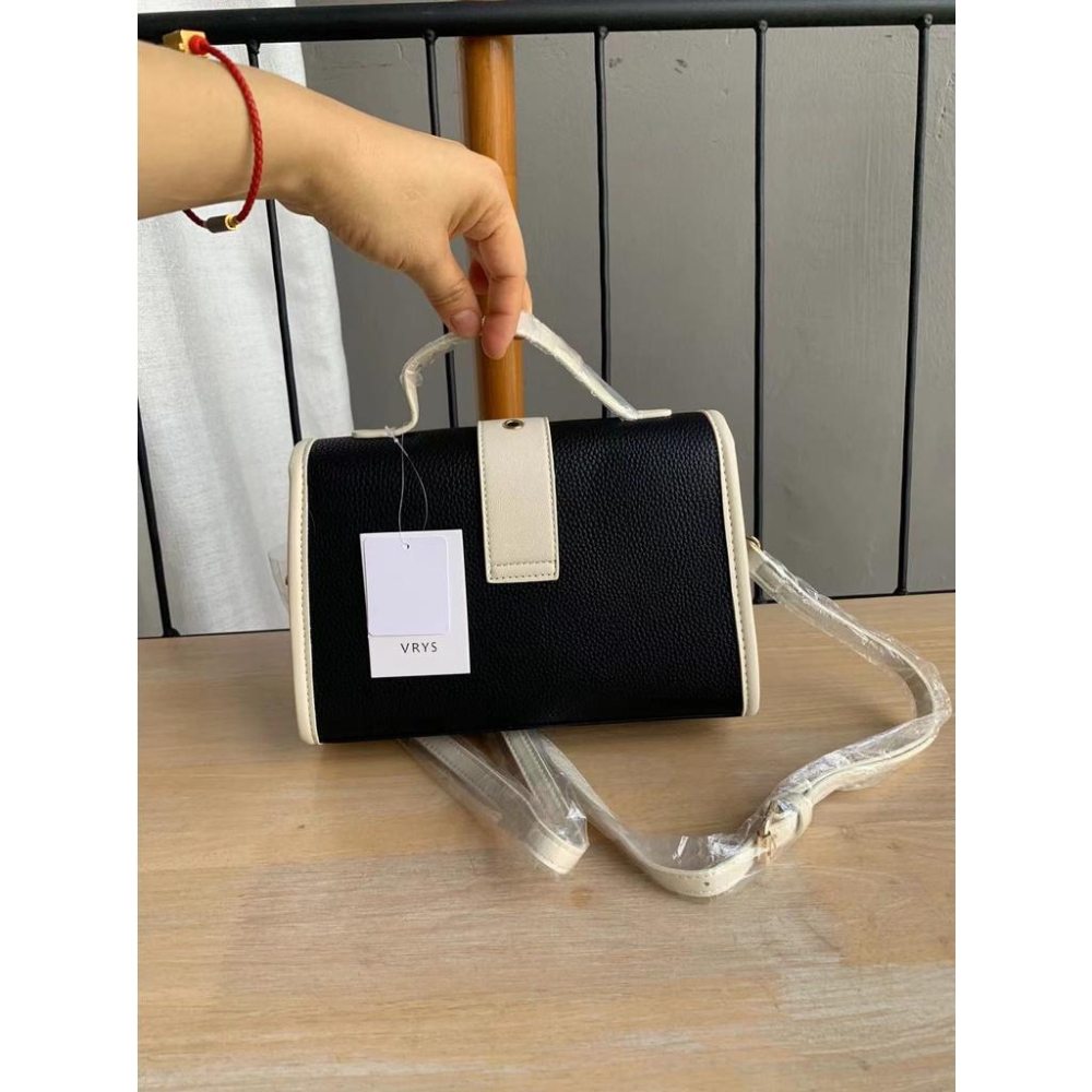 猫日屋💖日單VRYS💖日系百搭款荔枝紋黑白拚色手提側背包-細節圖2