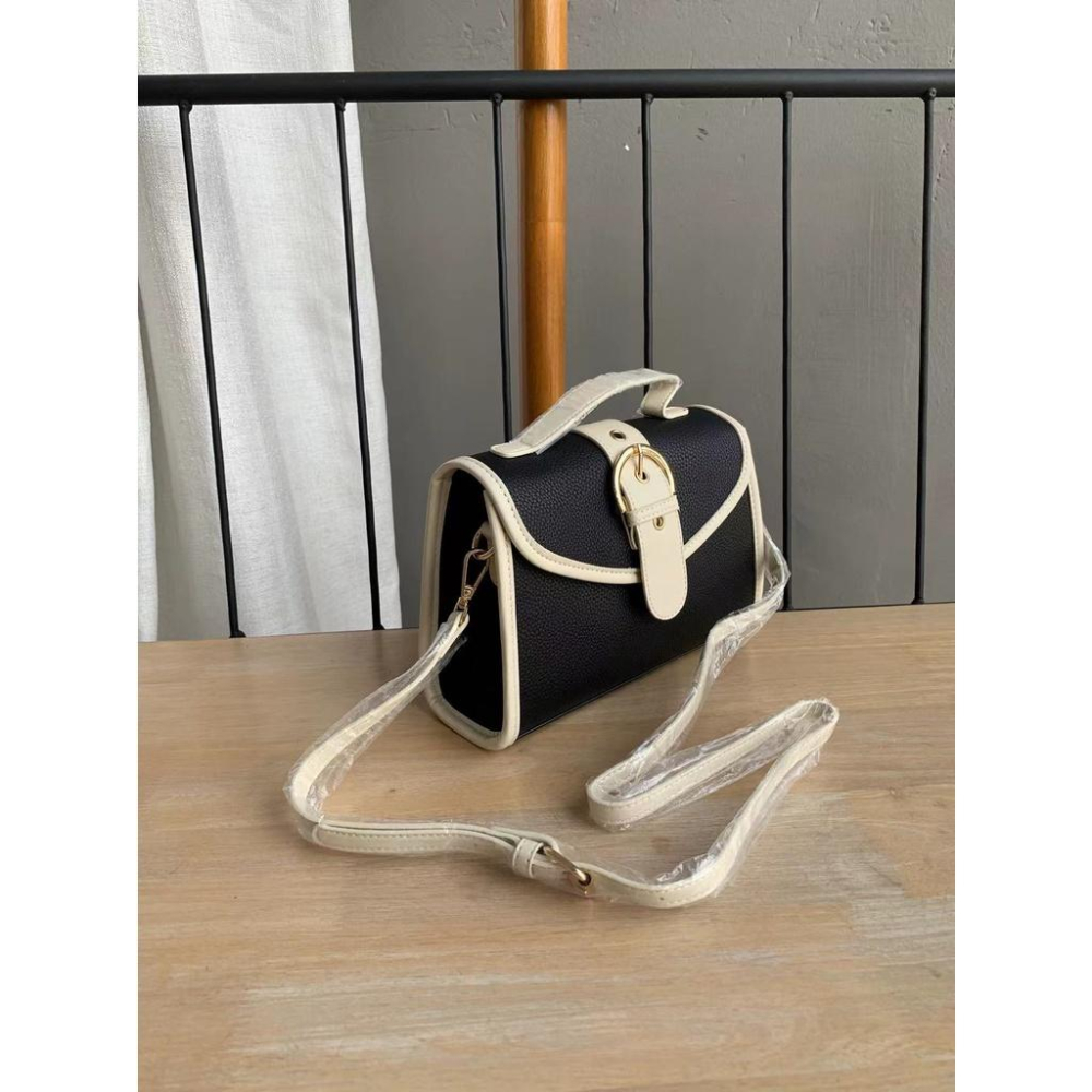 猫日屋💖日單VRYS💖日系百搭款荔枝紋黑白拚色手提側背包-細節圖4