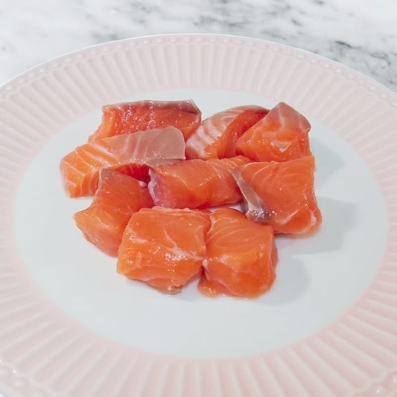 【限時購】【一夫水產】挪威－鮭魚丁（200g/包）-細節圖2