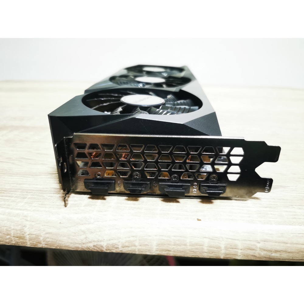 [二手]技嘉 RTX3070 GAMING OC 8G-細節圖3