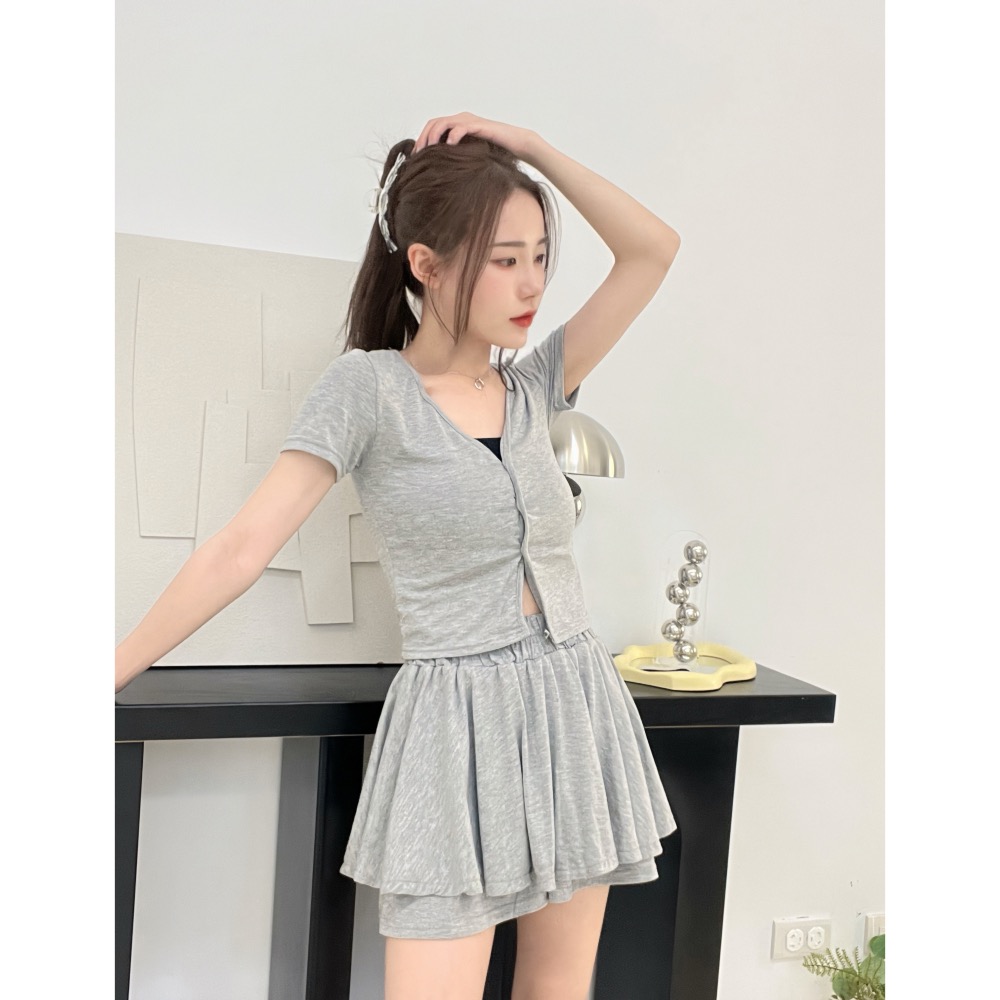 開襟鈕扣Ａ字褲裙套裝-細節圖2