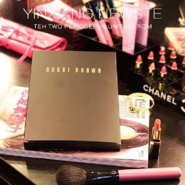 Bobbi 芭比布朗化妝鏡，生日禮物轉售，給愛補妝的自己，攜帶方便-細節圖5