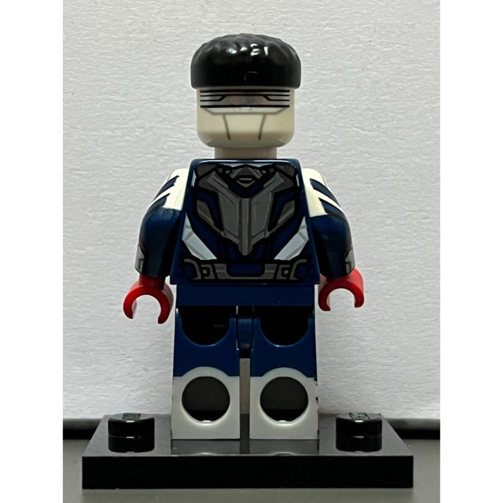 [樂高小天地]LEGO 71031 Minifigures 漫威人偶包 Captain America 獵鷹-細節圖2