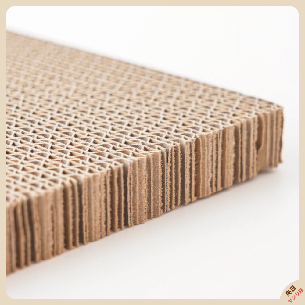 韓國 大創 DAISO 貓屋 貓抓屋 貓抓板 紙板貓抓屋 貓窩 貓用品 寵物 貓抓窩 紙盒 彩盒 小屋-細節圖7