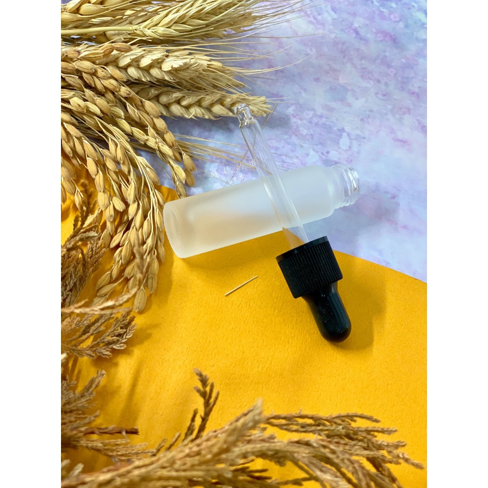 💈好樣的啦白米范💈 滴管・厚玻璃瓶款 10ml 現貨 磨砂霧面 茶色 透明 玻璃滴管 精華液瓶 精油玻璃瓶 分裝瓶-細節圖2