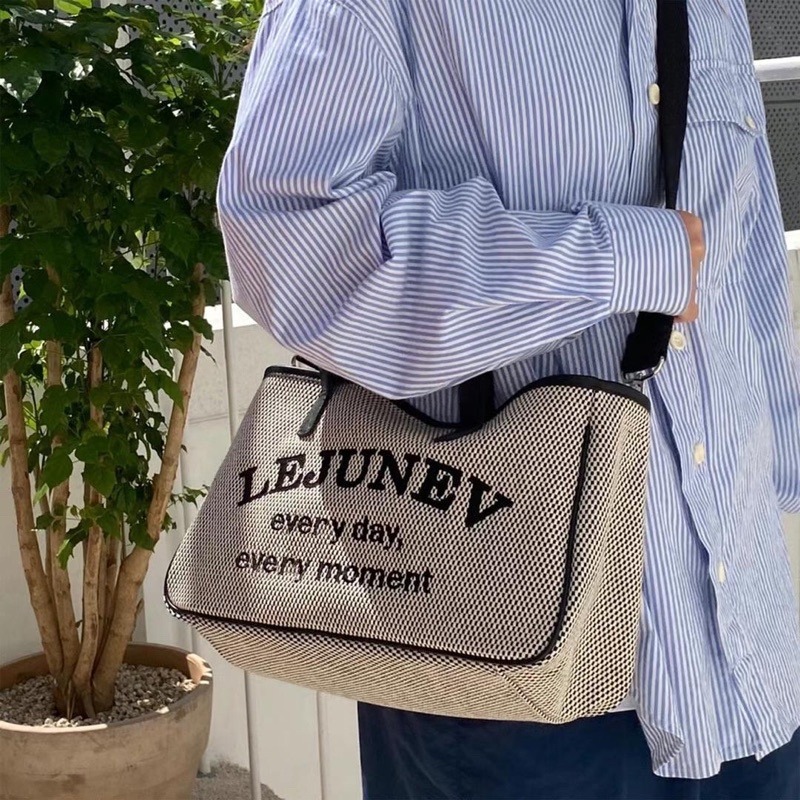 Chellmee ✈️韓國代購✈️「 Le junevk」 字母刺繡設計托特包 手提包 肩背包-細節圖6
