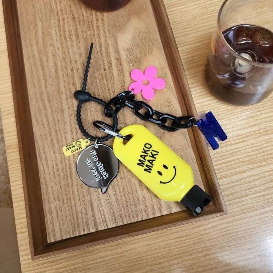 Chellmee✈️韓國代購「MAKOMAKI」 微笑空瓶鑰匙圈 微笑空瓶吊飾-細節圖4
