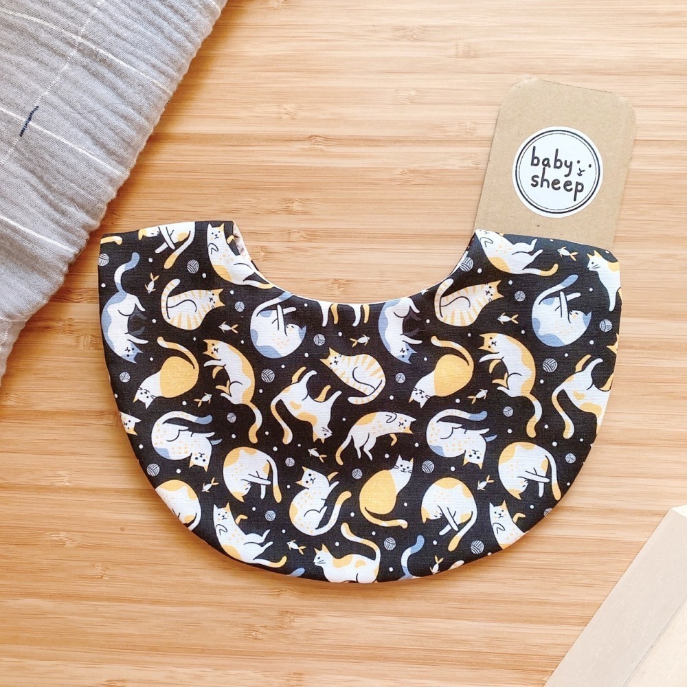 【babysheep】6層棉毛線貓咪圍兜 蛋型圓兜 圍兜兜 男寶圍兜 寶寶口水巾 手作圍兜 圍兜 口水巾 吸水兜 客製-細節圖2