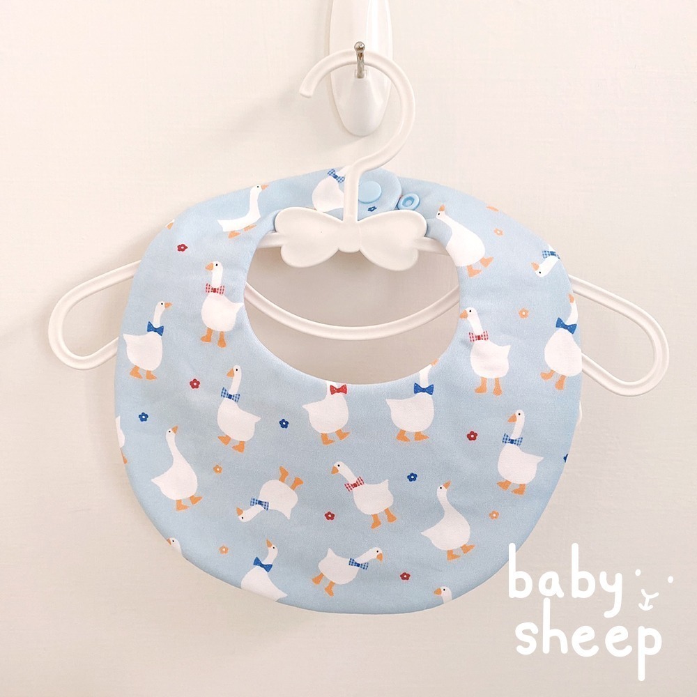 【babysheep】8層棉粉藍白鵝圍兜 蛋型圓兜 花型圍兜 圍兜兜 寶寶口水巾 手作圍兜 圍兜 口水巾 吸水兜-細節圖4
