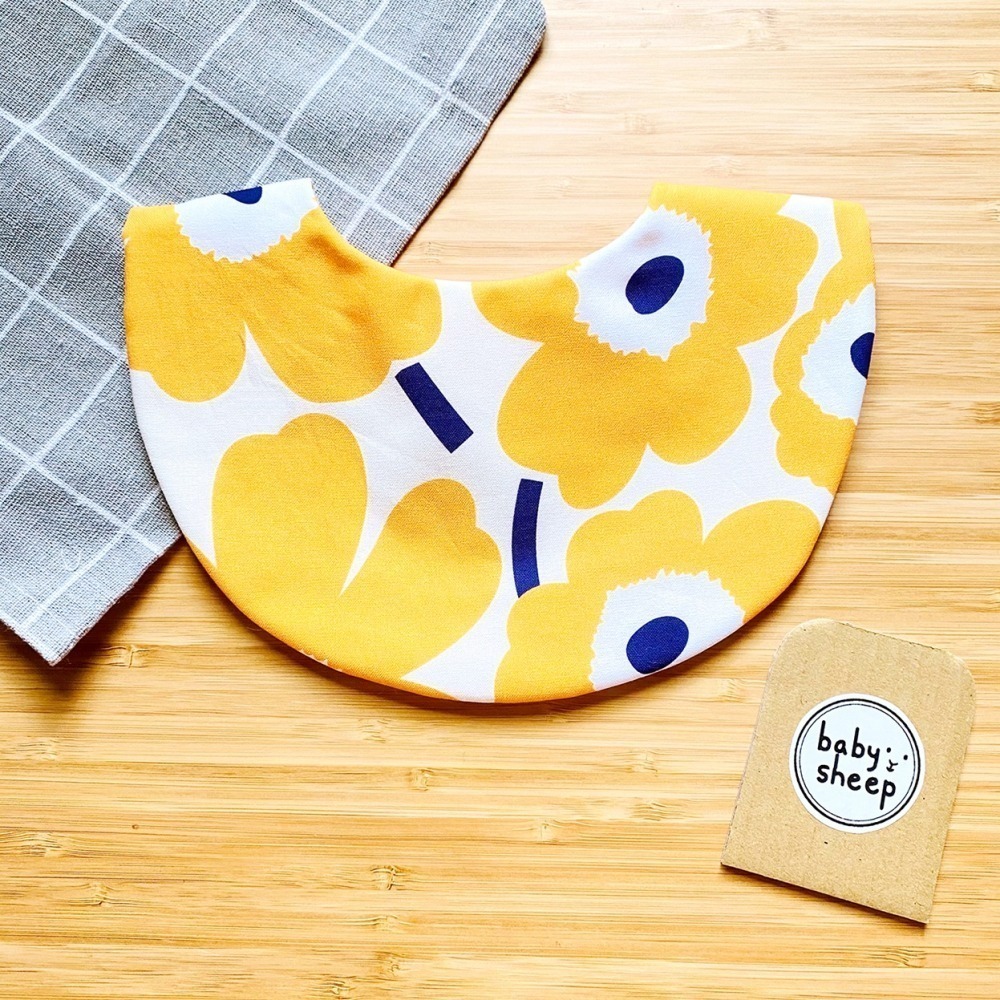 【babysheep】8層黃色大花圍兜 蛋型圓兜 女寶圍兜 圍兜兜 寶寶口水巾 手作圍兜 圍兜 口水巾 吸水兜 客製-細節圖2
